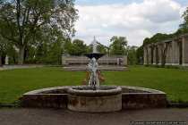 Für den Schlosspark Sanssouci sollte man sich mindestens einen Tag nehmen um wenigstens einen Bruchteil der Gebäude und Parkeinrichtungen zu sehen.