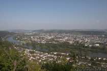 Ein Landschaftsbild von Trier und der Mosel