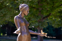 Bronzestatue