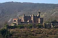 Burgen, Schlösser und Ruinen