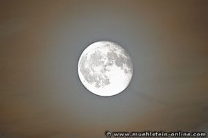 Luna, der Mond, Vollmond.