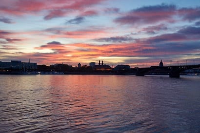 Mainz am Rhein, die goldene Stadt.